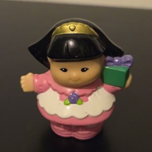 Little People Sonya Lee Birthday Girl With Present Gift Figure